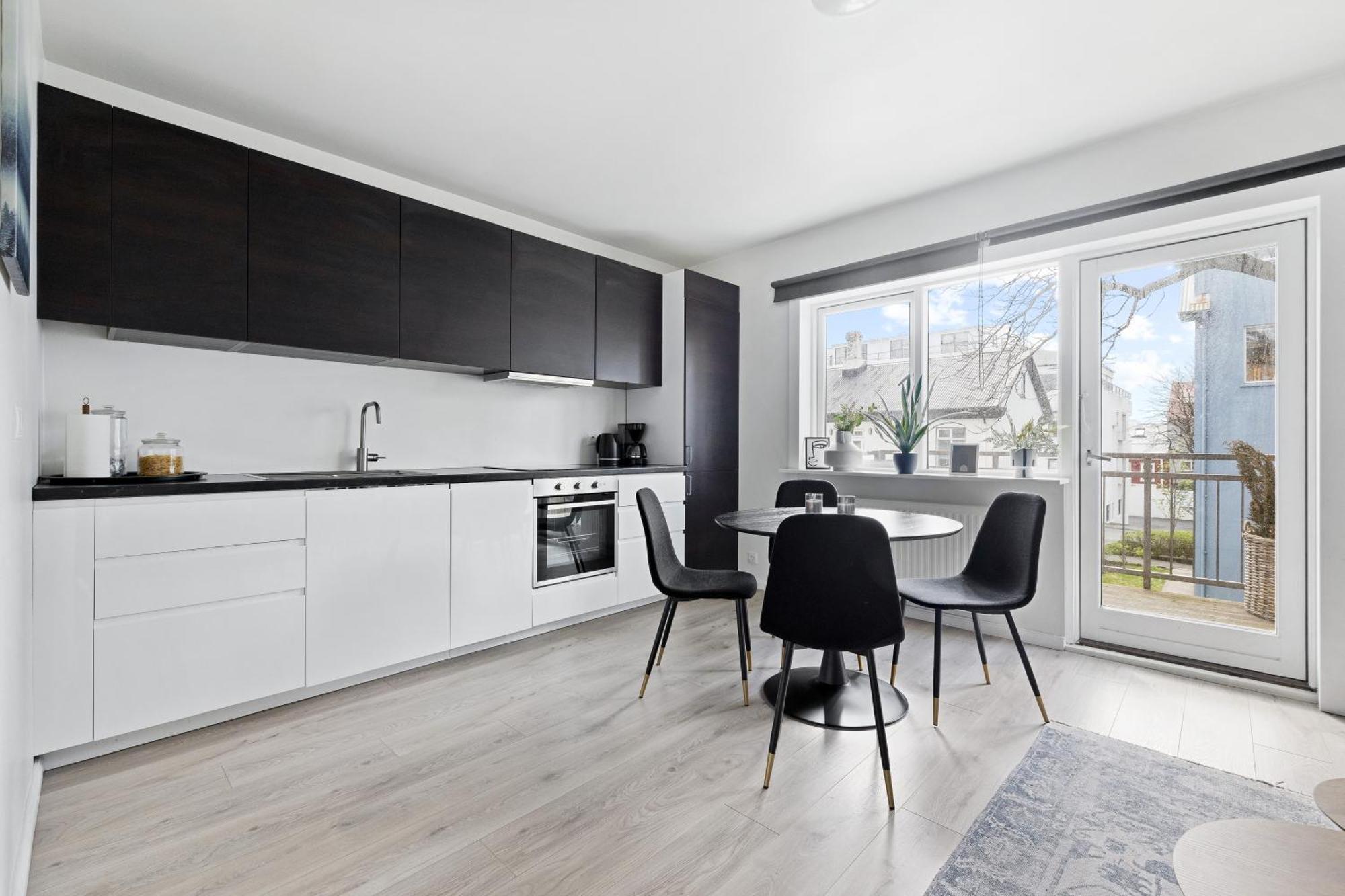 Cozy And Central Apartment Рейк'явік Екстер'єр фото